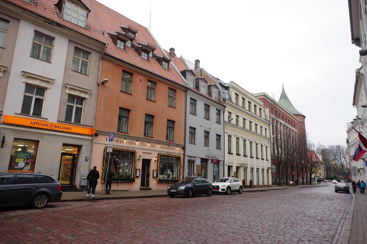 Butas Dream Near The Old Tower Riga